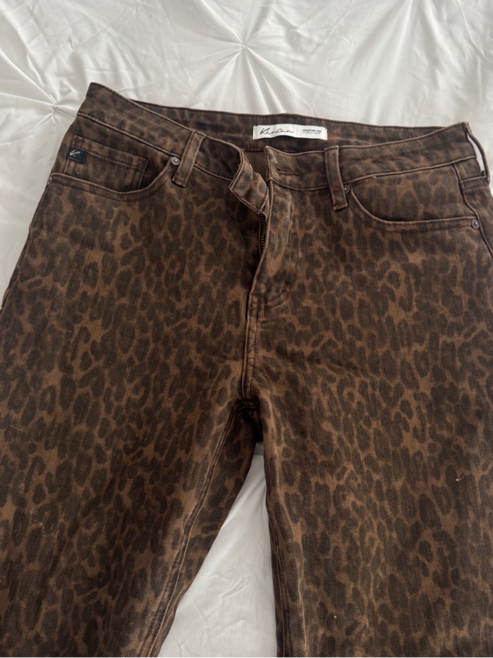 Leopard Jeans - Picture 2 of 3